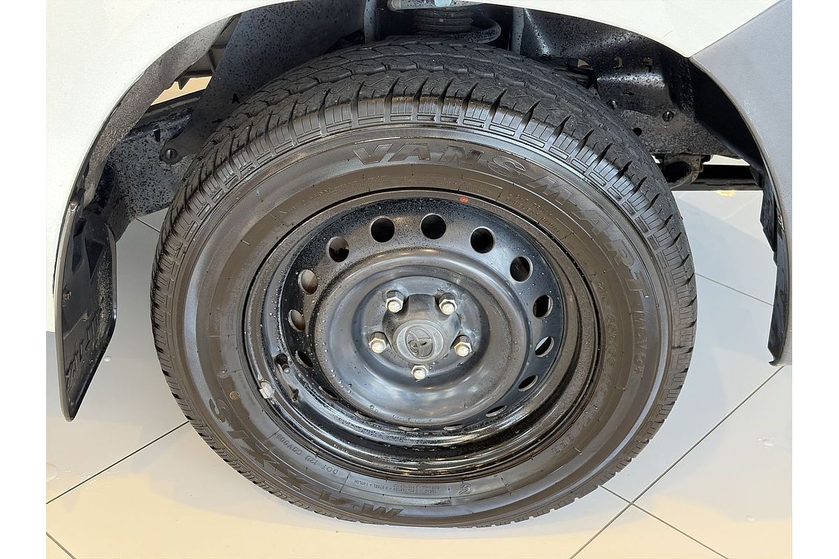 2016 Toyota Hilux Workmate TGN121R Rear Wheel Drive