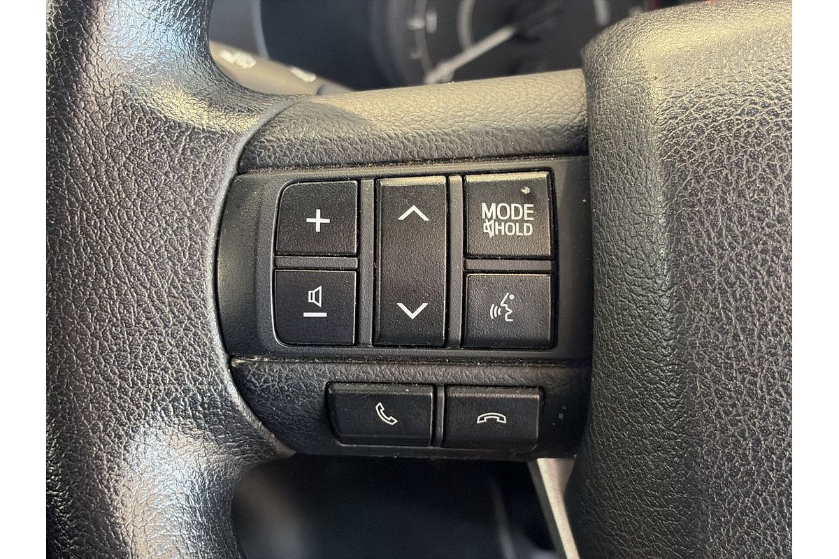 2016 Toyota Hilux Workmate TGN121R Rear Wheel Drive