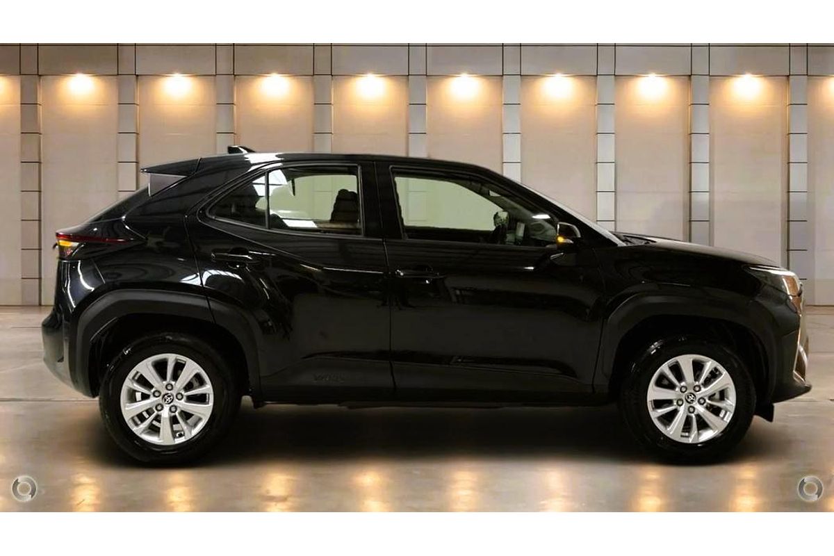 2024 Toyota Yaris Cross GX MXPJ10R