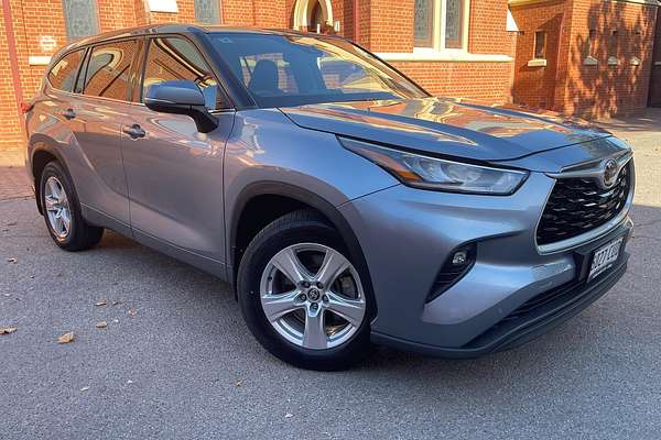 2022 Toyota Kluger GX GSU70R
