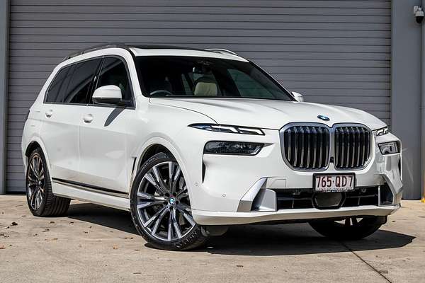 2022 BMW X7 xDrive40d Design Pure Excellence G07 LCI