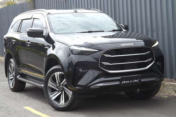 2026 Isuzu MU-X LS-T
