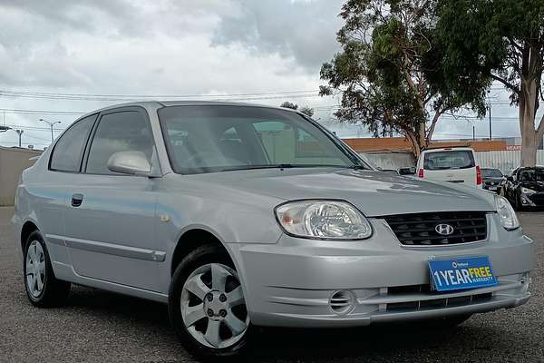 2004 Hyundai Accent GL LC