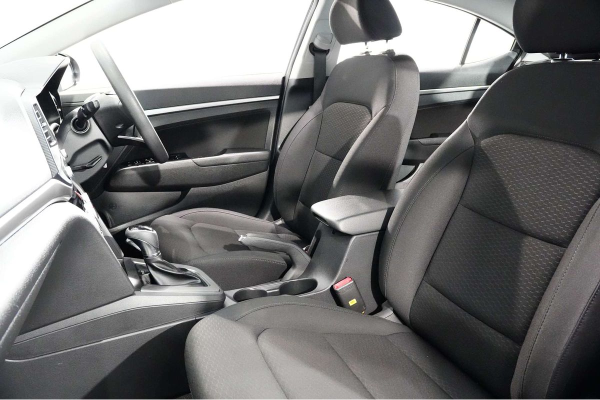 2019 Hyundai Elantra Go AD.2