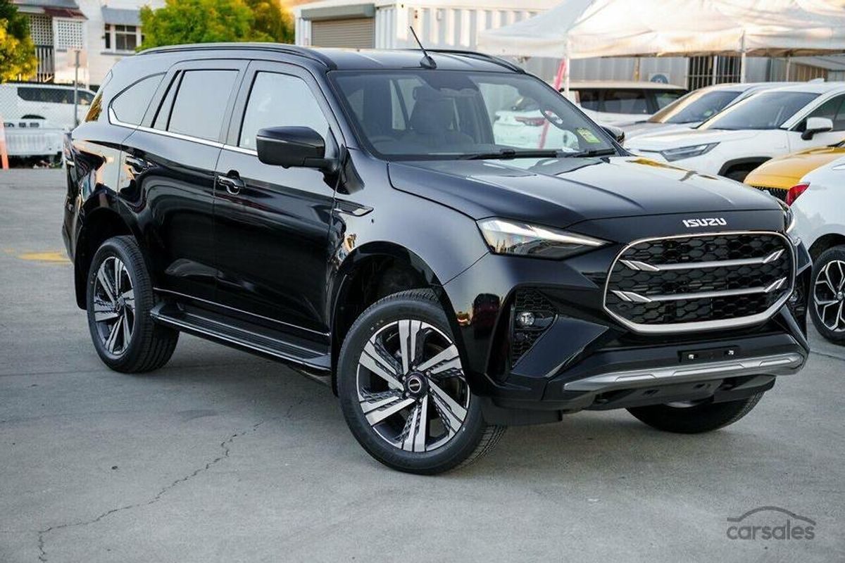 2026 Isuzu MU-X LS-T