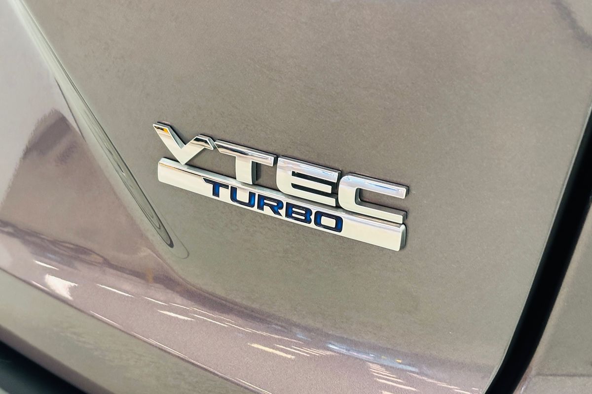 Honda CR-V. 5 Doors Auto VTIX 21