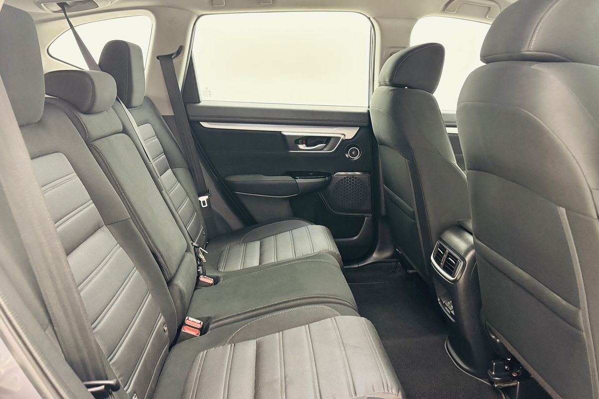 Honda CR-V. 5 Doors Auto VTIX 21