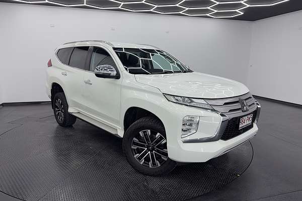 2022 Mitsubishi Pajero Sport GLS QF