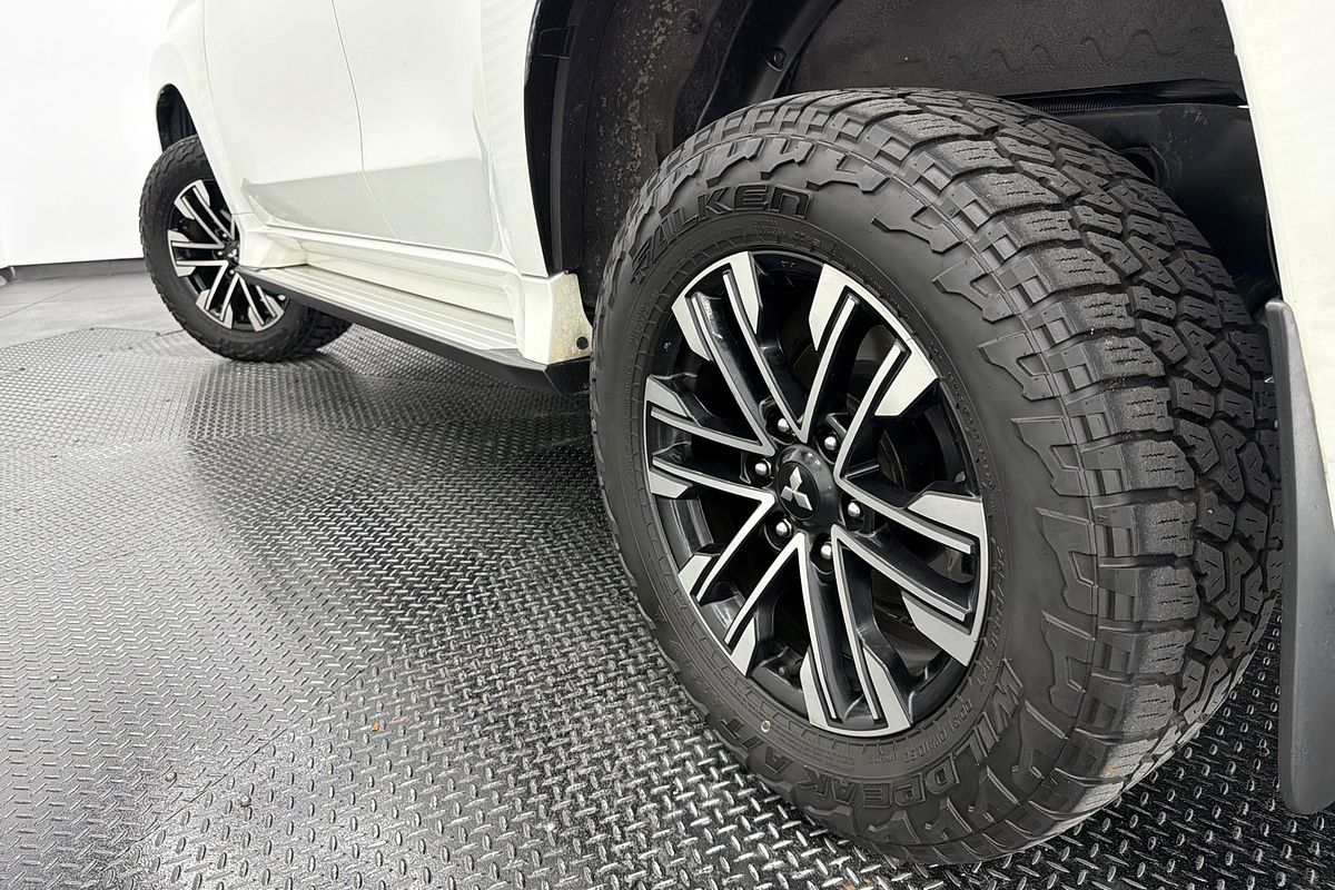 2022 Mitsubishi Pajero Sport GLS QF