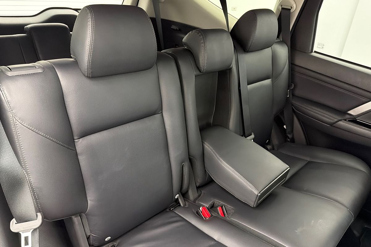 2022 Mitsubishi Pajero Sport GLS QF
