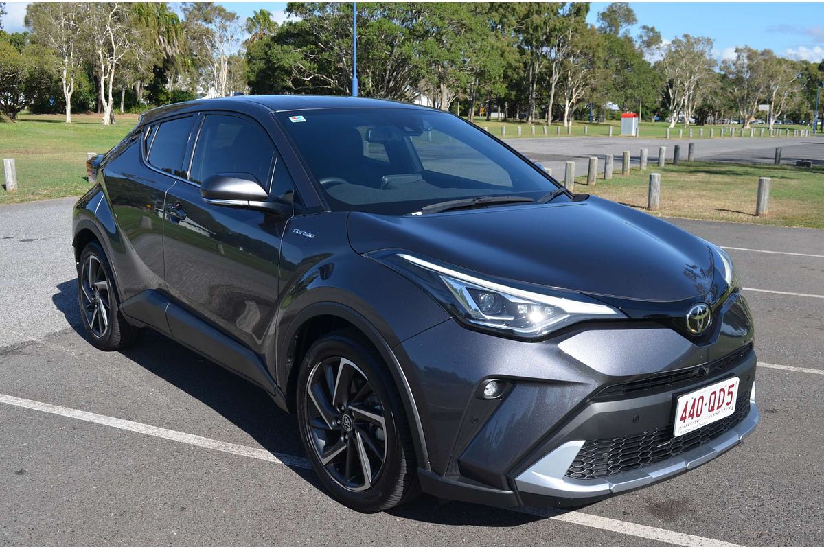 2020 Toyota C-HR  NGX10R
