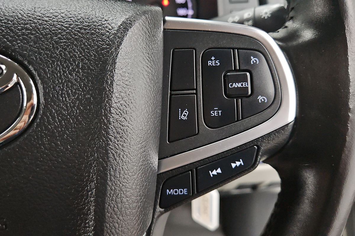 2020 Toyota Hiace GDH300R LWB