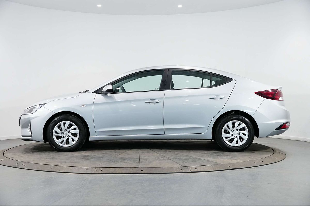 2019 Hyundai Elantra Go AD.2