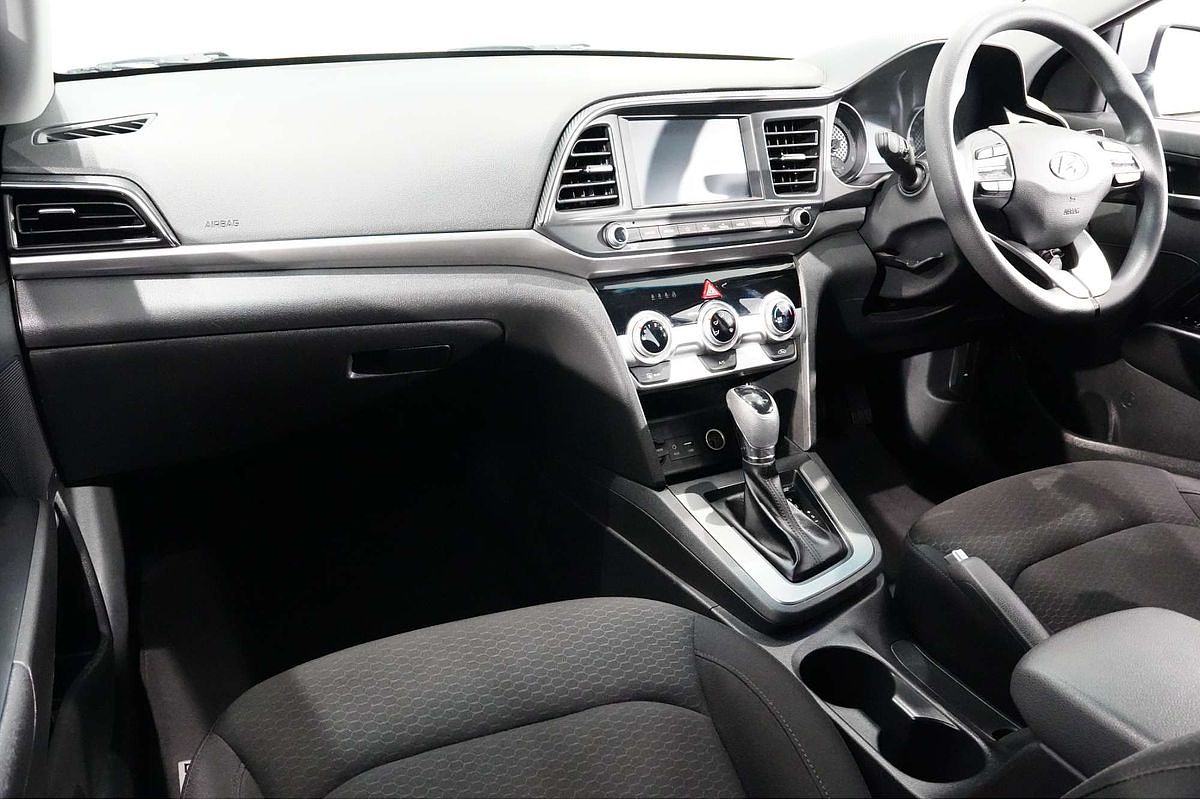 2019 Hyundai Elantra Go AD.2