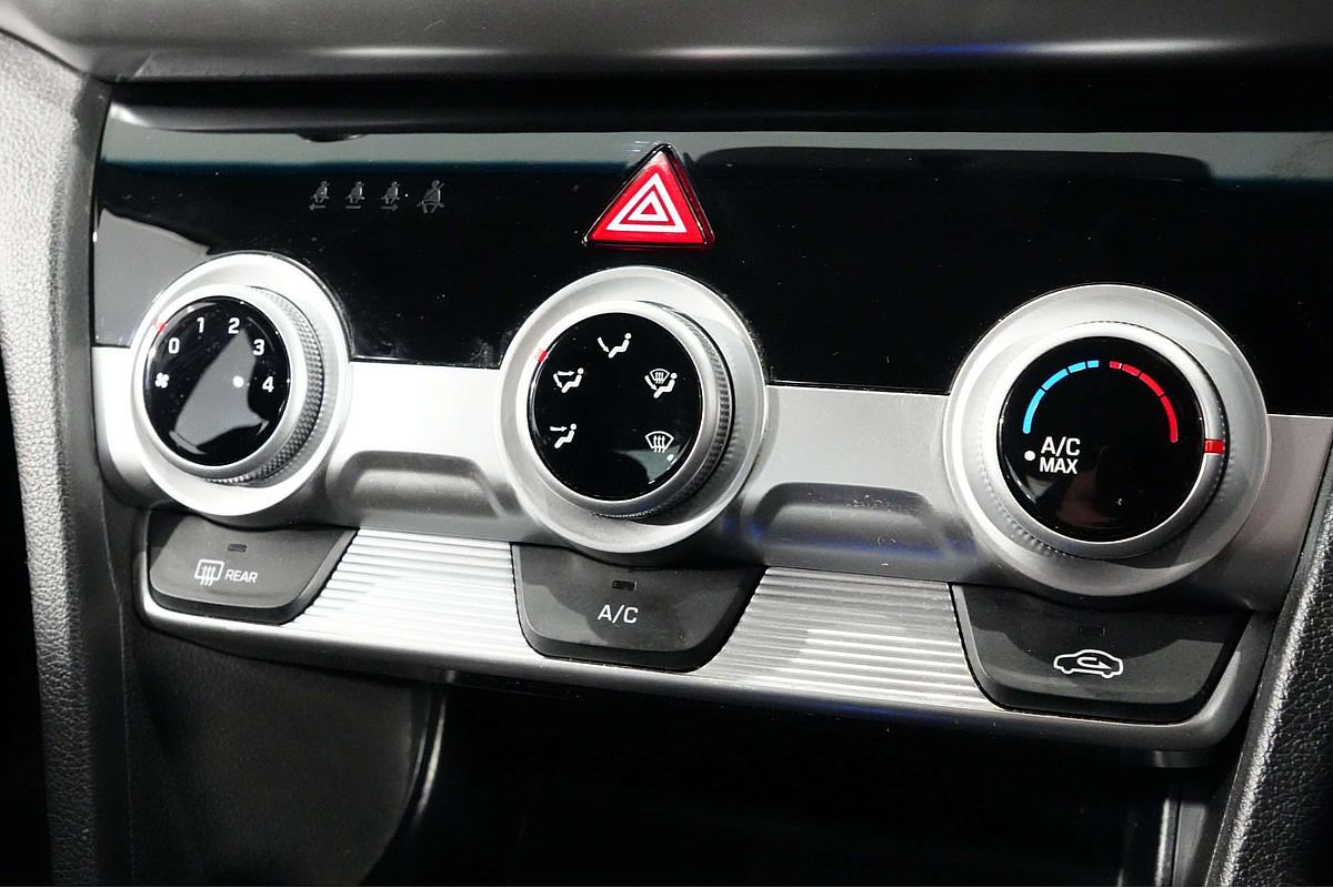 2019 Hyundai Elantra Go AD.2