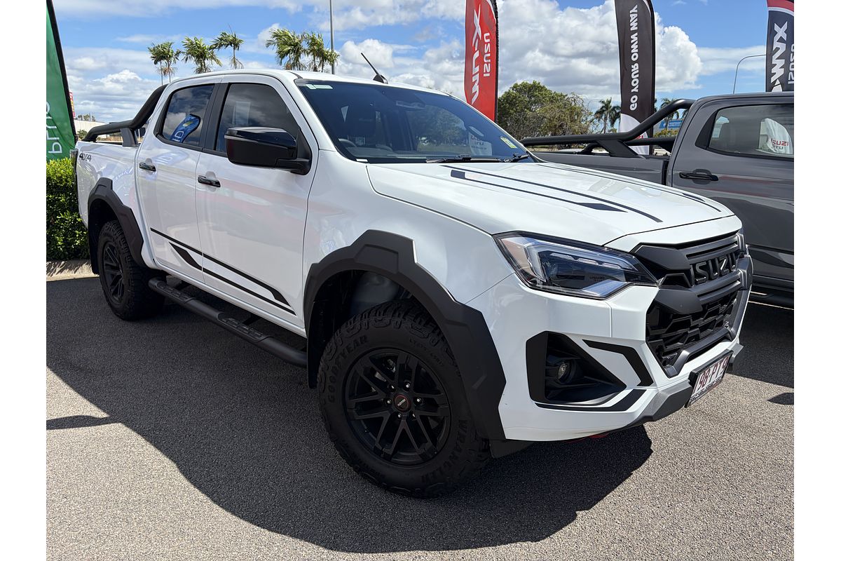 2025 Isuzu D-MAX BLADE 4X4