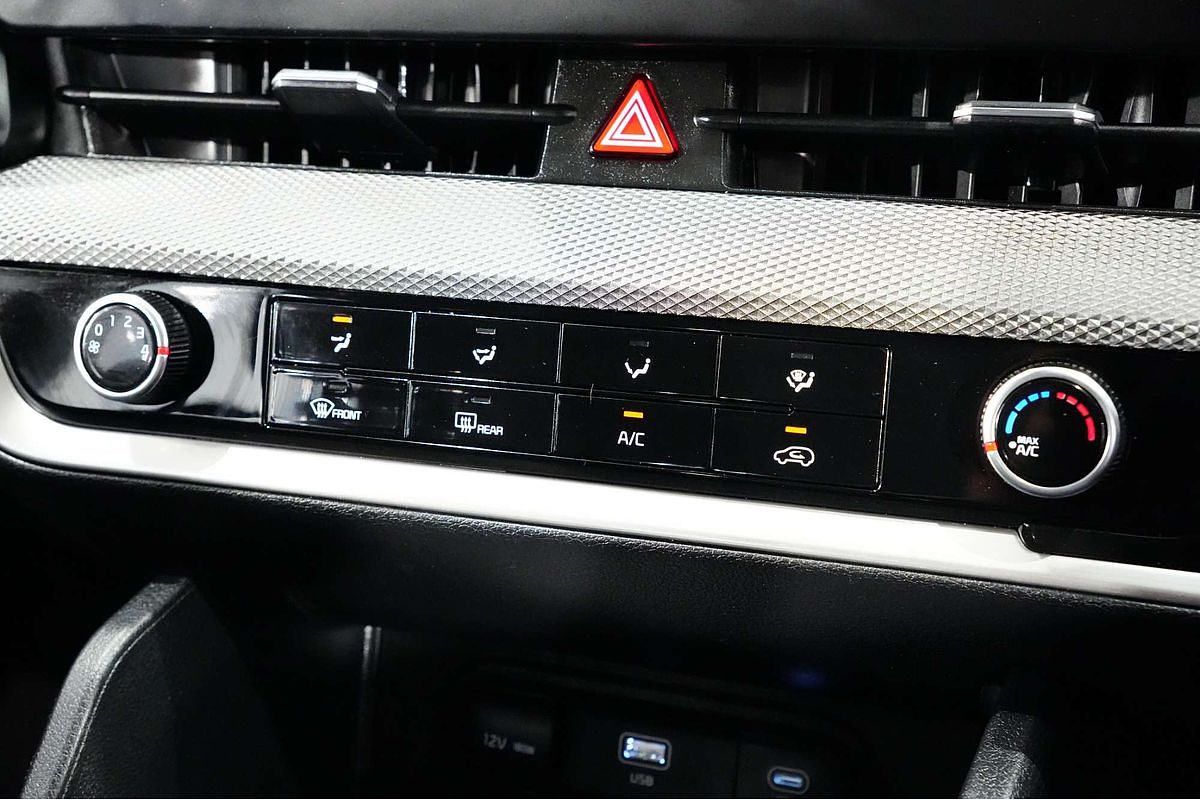 2024 Kia Sportage S NQ5
