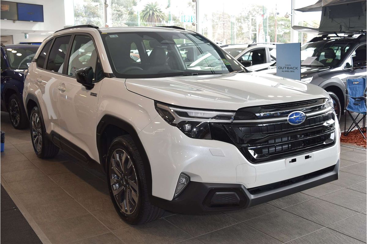 2026 Subaru Forester Hybrid Touring S6