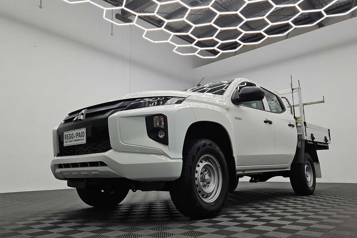 2022 Mitsubishi Triton GLX MR 4X4