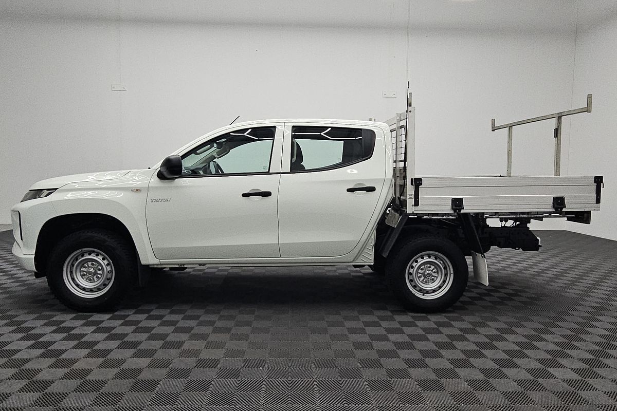 2022 Mitsubishi Triton GLX MR 4X4