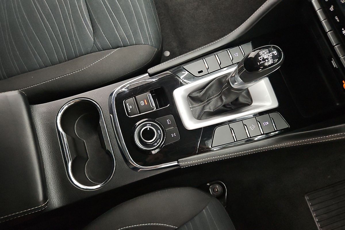 2023 Isuzu MU-X LS-U