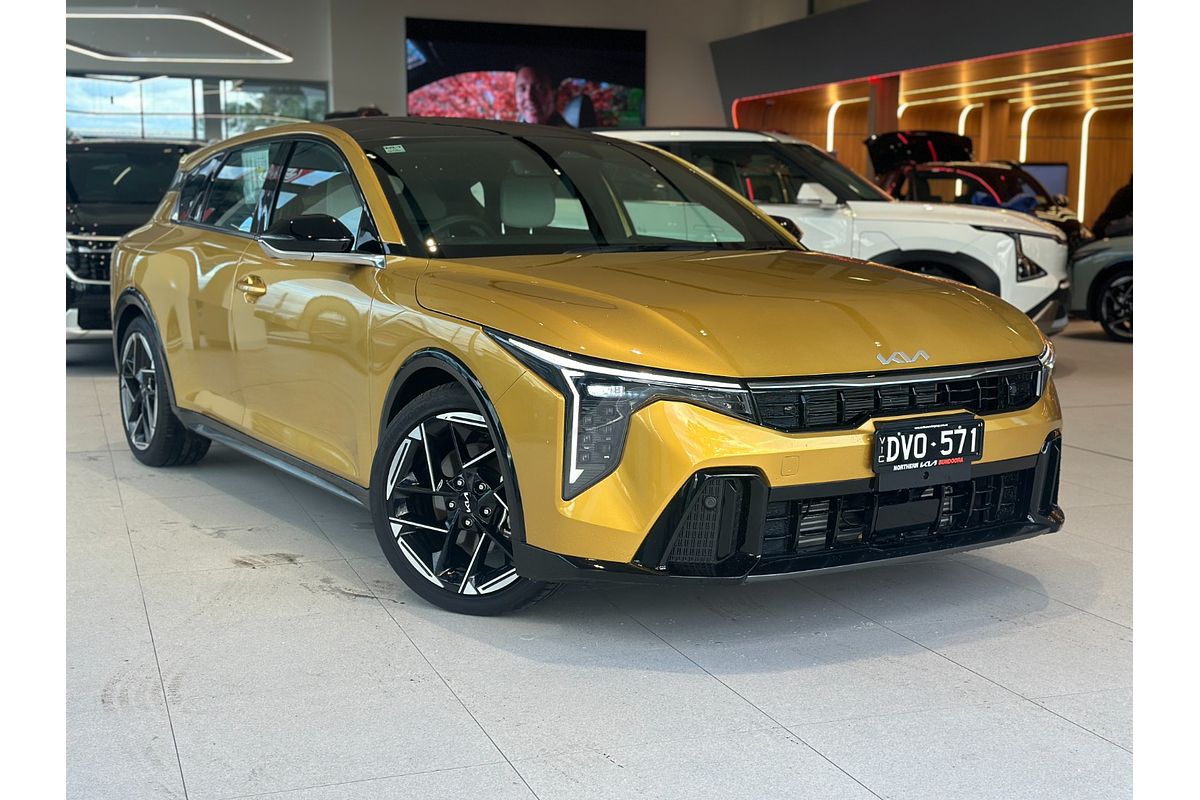 2025 Kia K4 GT-Line CL4m