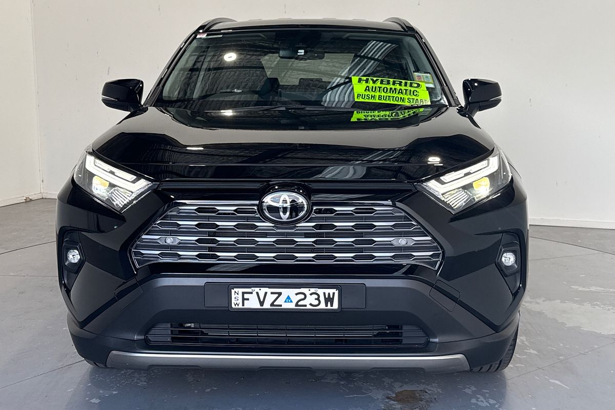 2025 Toyota RAV4 GXL AXAH52R