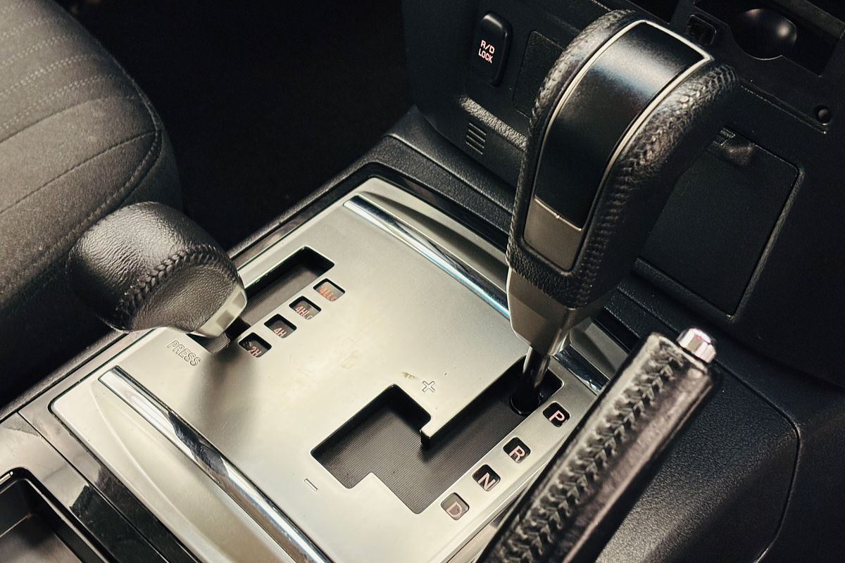 2021 Mitsubishi NX Pajero GLX5 3.2L CDI TC 5A/T LWB