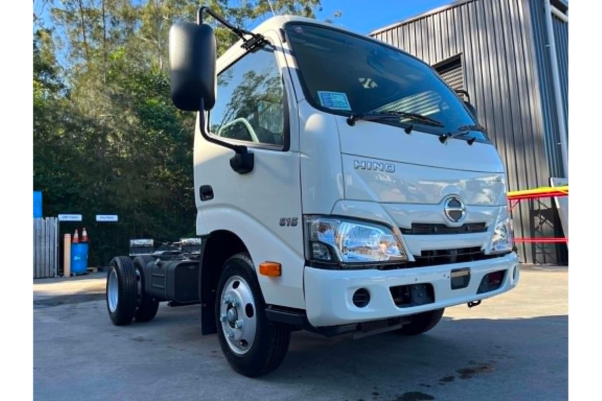 2025 Hino 300 Series 616 4x2