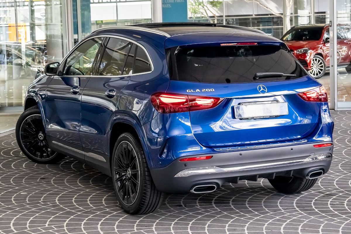 H247 806MY GLA200 Special Ed W AG DUAL 7sp 1.3 H247 806MY GLA200 Special Ed W AG DUAL 7sp 1.3
