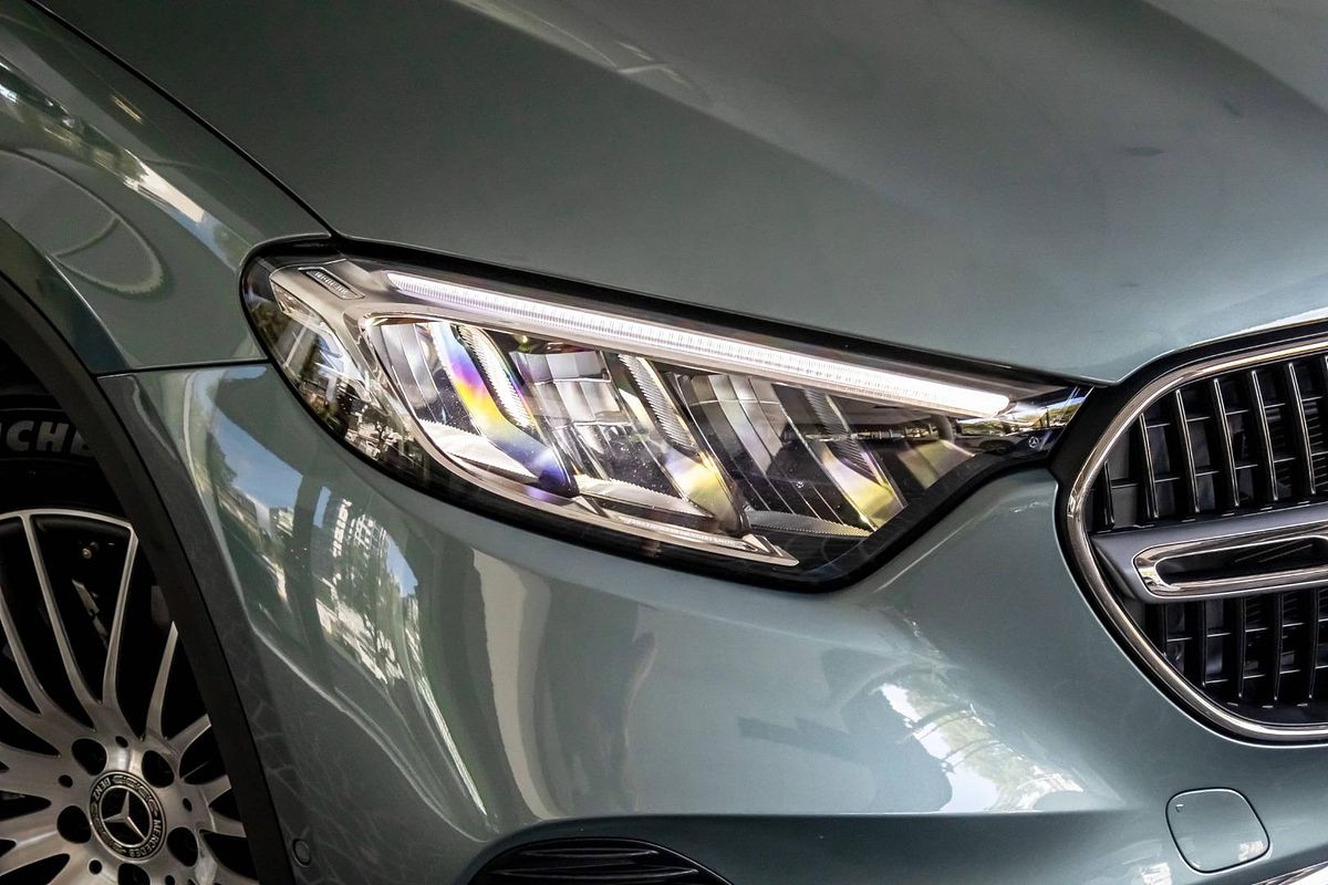 X254 806MY GLC200 WAG 9G 9sp 2 0T/17kW