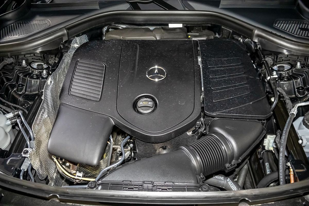 X254 806MY GLC200 WAG 9G 9sp 2 0T/17kW