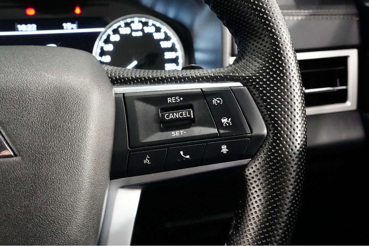 2023 Mitsubishi Outlander LS ZM