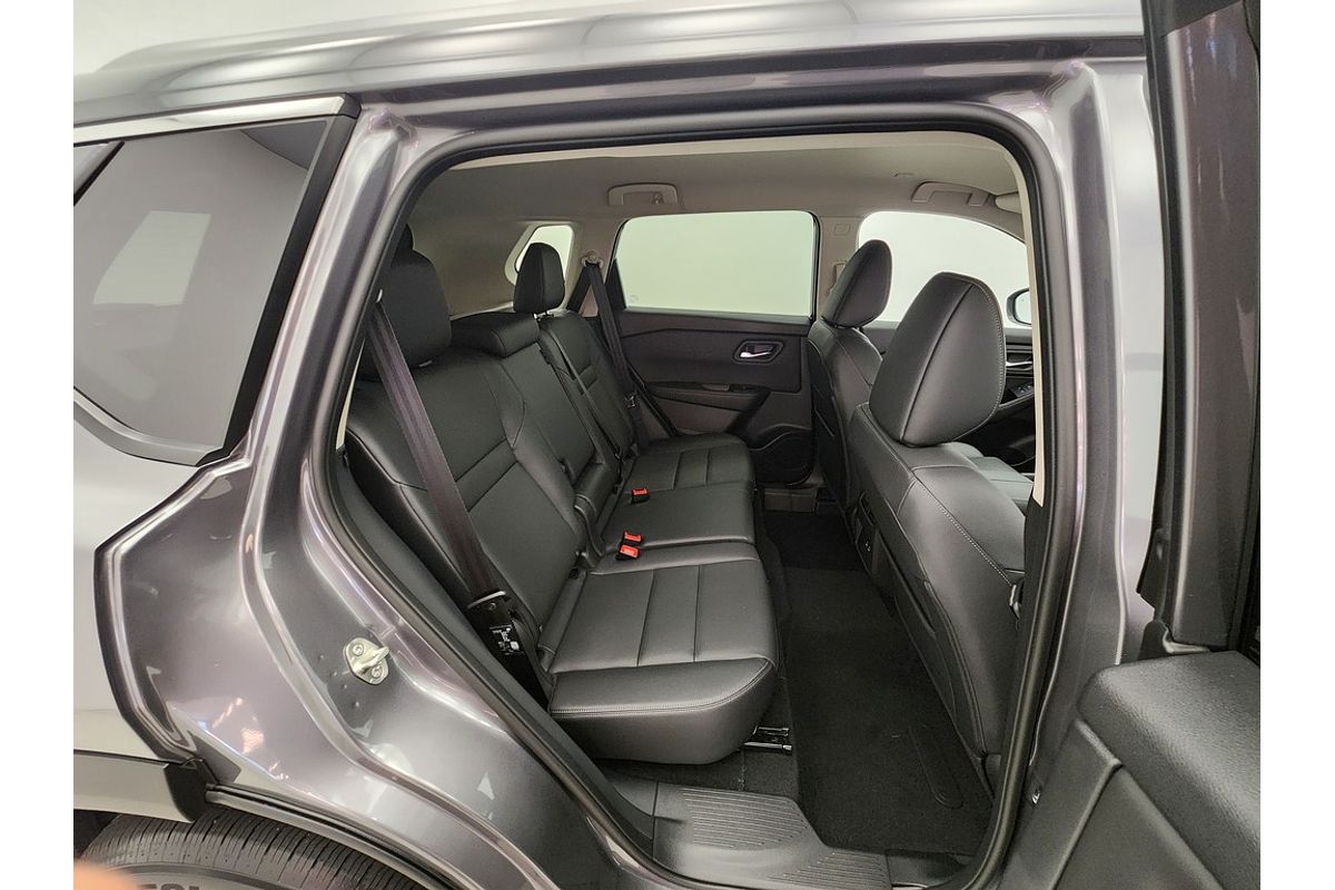 Nissan X-TRAIL 4WD ST-L e-POWER MY26