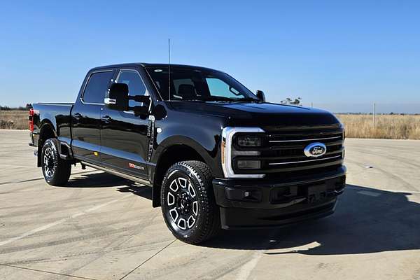 2025 Ford F250 Platinum 4X4