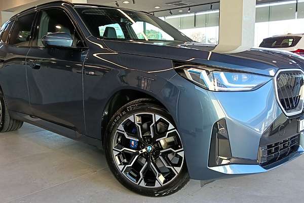 2025 BMW X3 30e xDrive G45