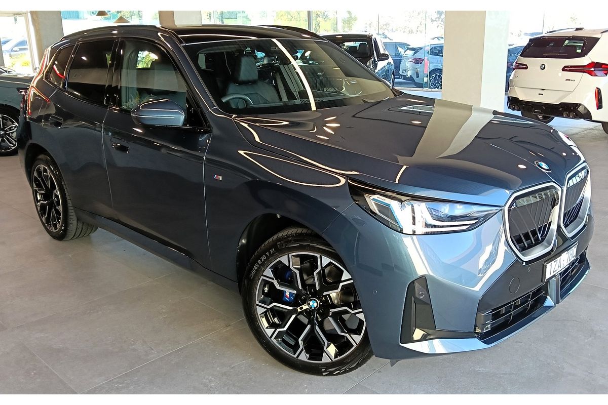 2025 BMW X3 30e xDrive G45