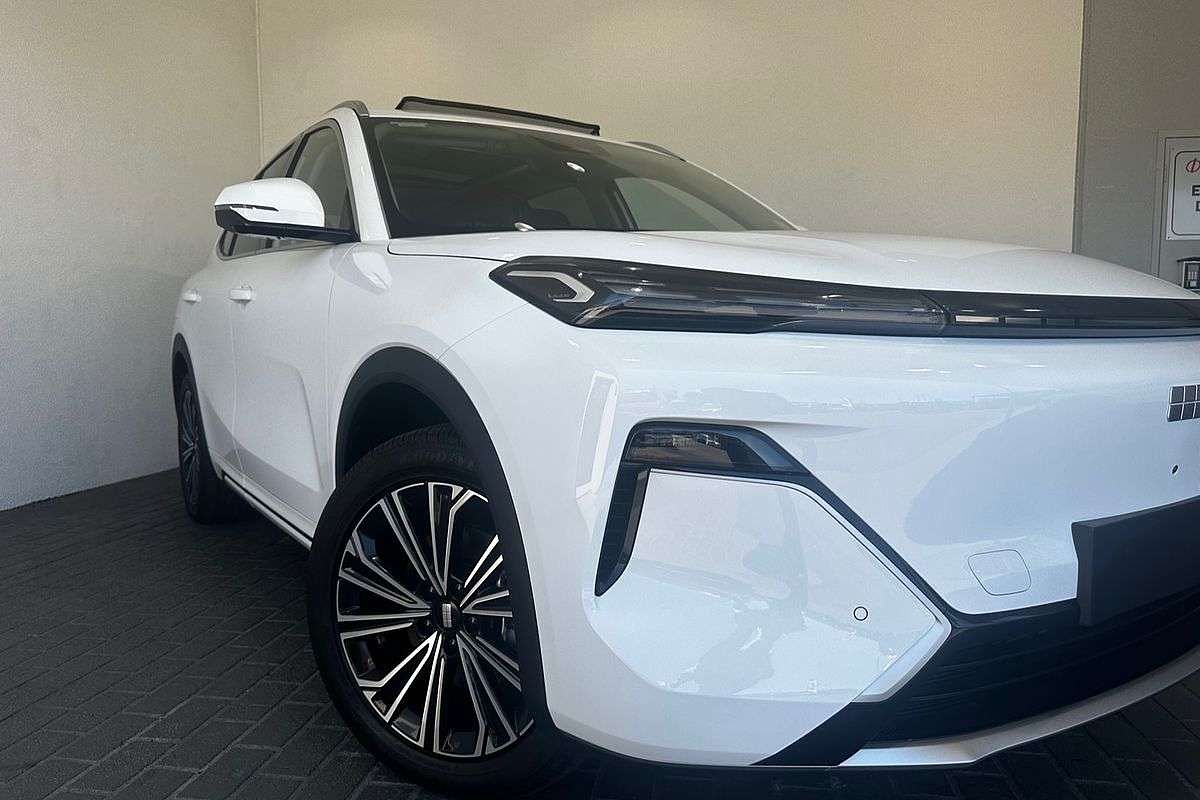 2026 Geely Starray EM-i Inspire P145