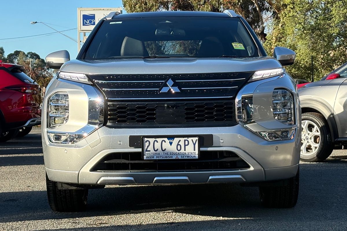2024 Mitsubishi Outlander PHEV Exceed Tourer ZM
