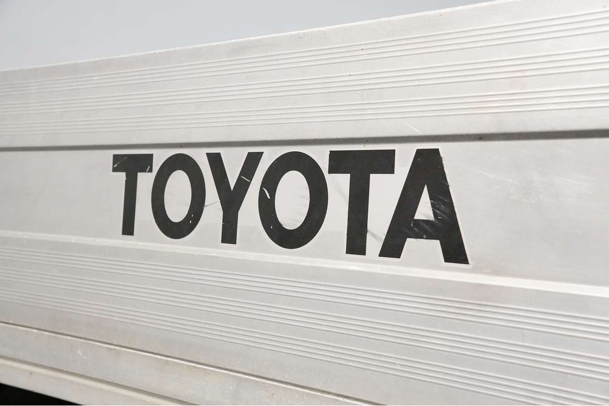 2018 Toyota Hilux SR GUN126R 4X4