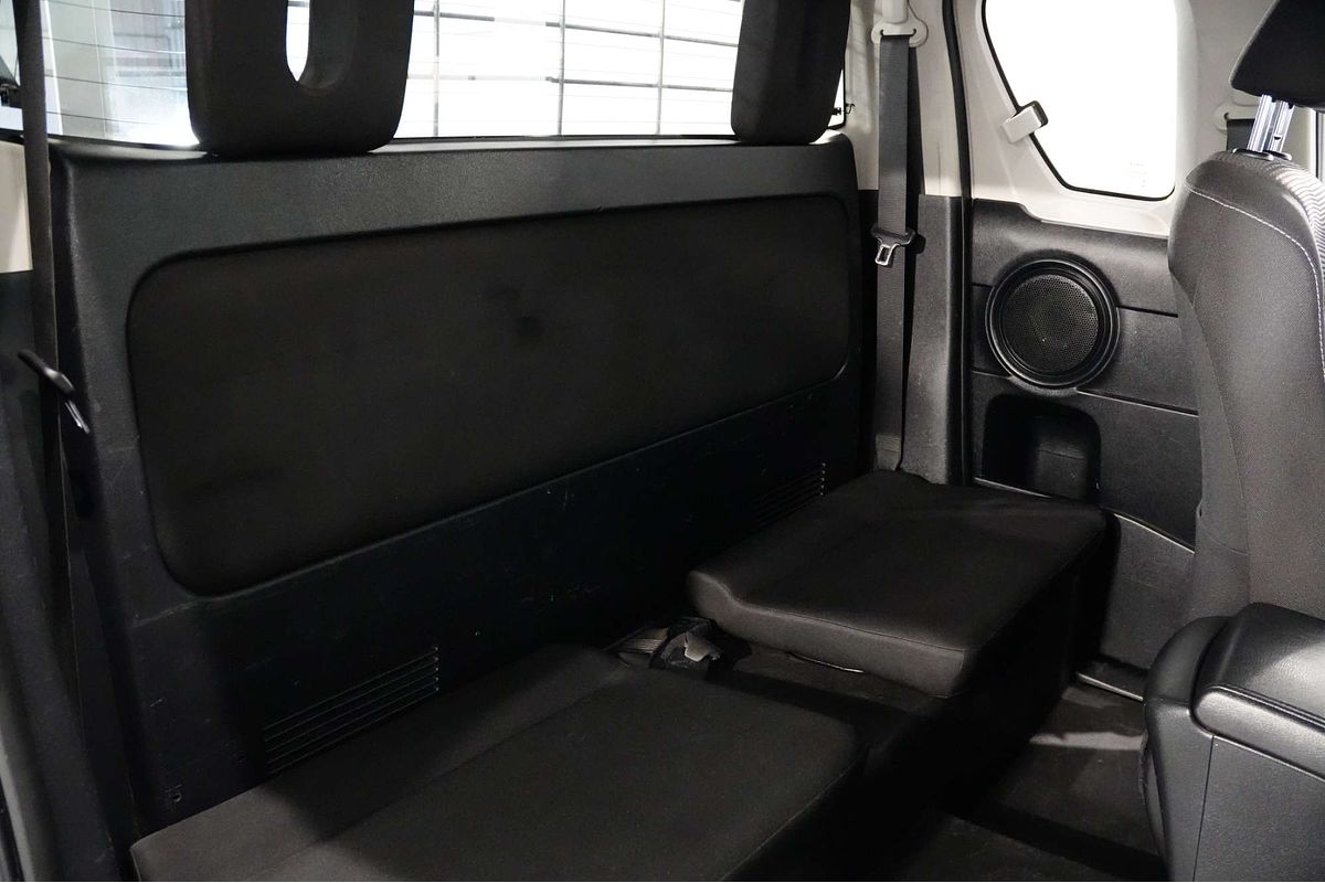 2018 Toyota Hilux SR GUN126R 4X4