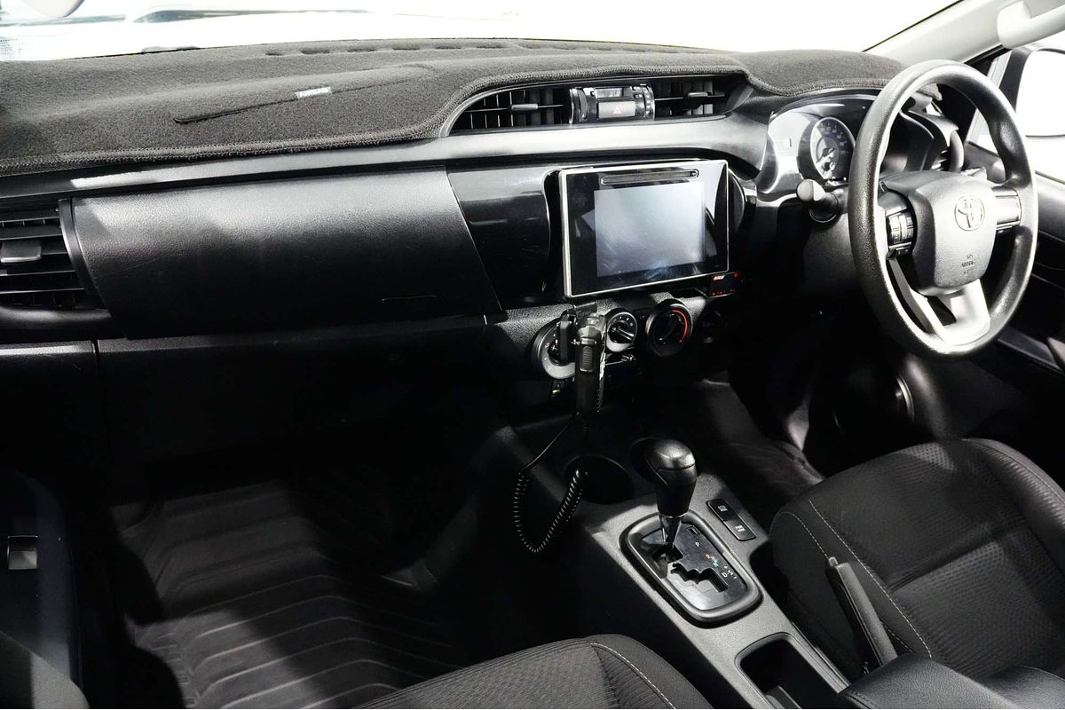 2018 Toyota Hilux SR GUN126R 4X4