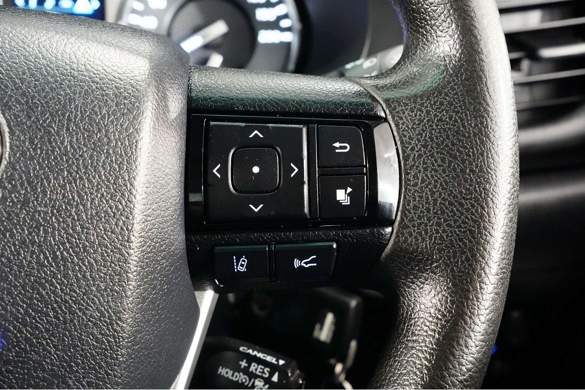 2021 Toyota Hilux SR GUN126R 4X4