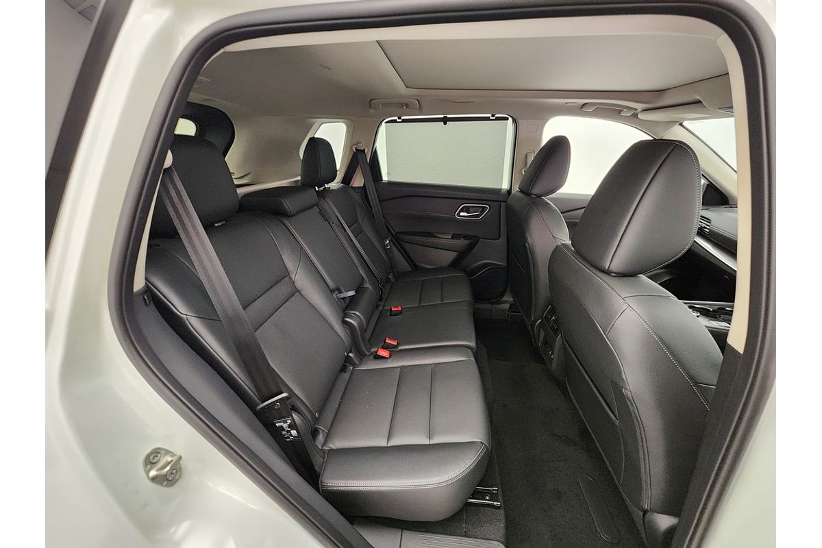 Nissan X-TRAIL 4WD Ti e-POWER MY26