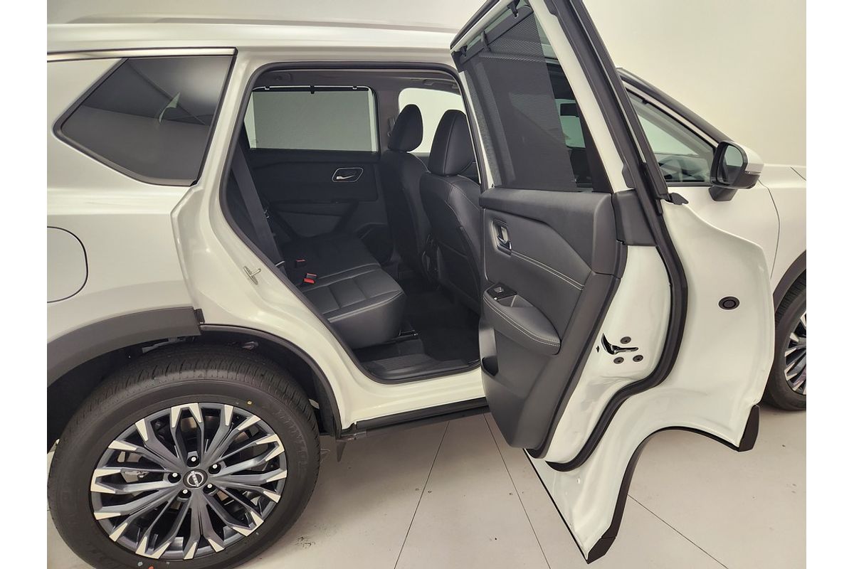 Nissan X-TRAIL 4WD Ti e-POWER MY26
