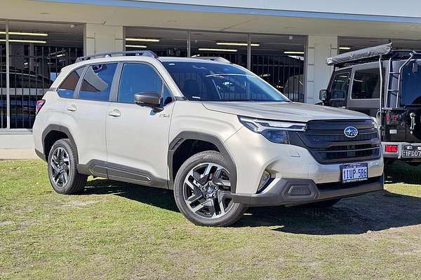 2025 Subaru Forester Hybrid S6
