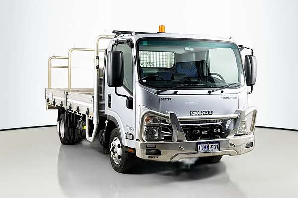 2025 Isuzu NPR 45/55-155 (SWB) NH MY21 REAR WHEEL DRIVE MWB