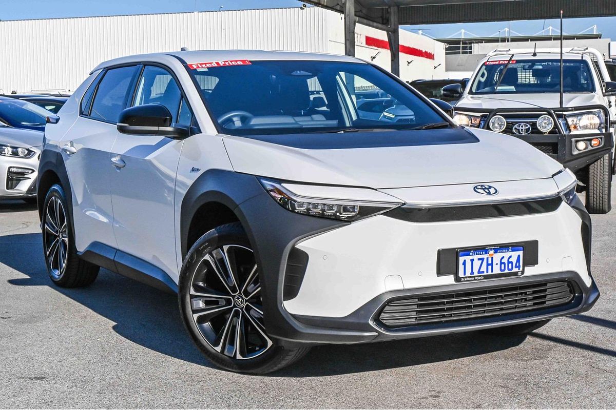2024 Toyota bZ4X XEAM10R