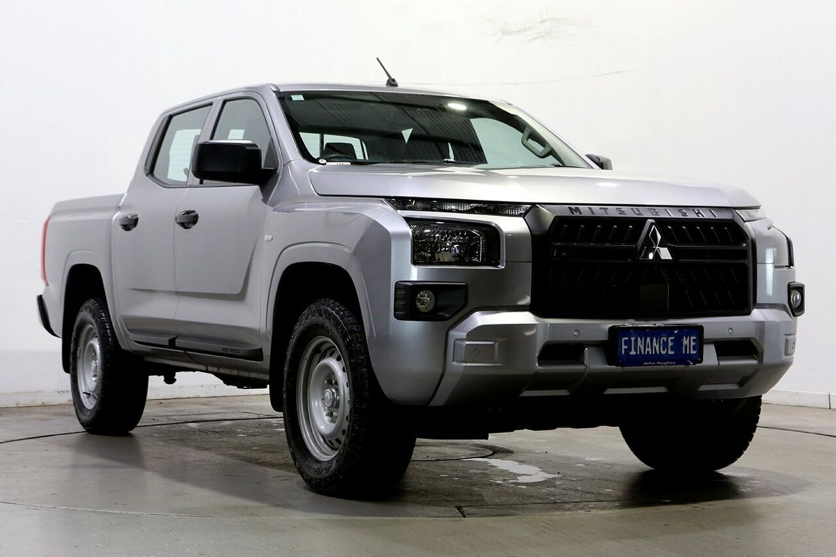 2025 Mitsubishi Triton GLX MV 4X4