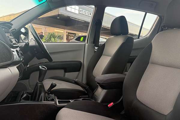 2014 Mitsubishi Triton GLX MN 4X4 thumb-21